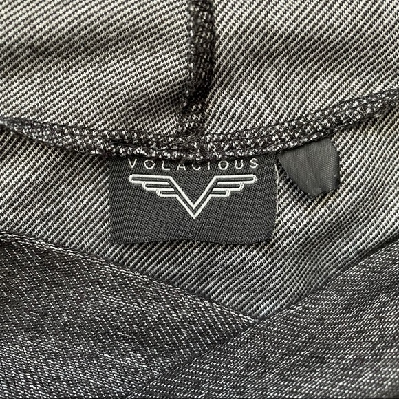 Volacious Apparel Cropped Hoodie - Size Small - Picture 6 of 7